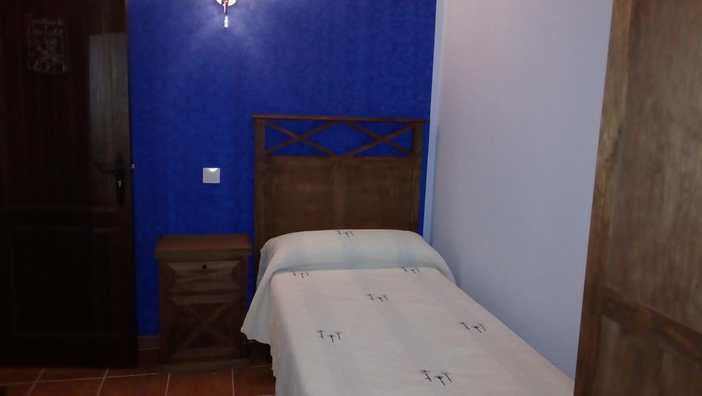 Apartamentos Rurales Casas De Los Maestros Talarrubias Exterior foto